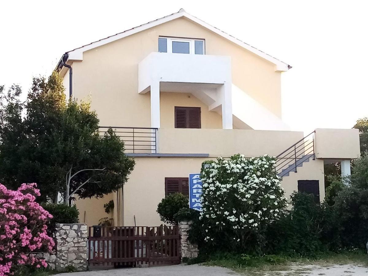 Apartments Bozito Nin Exterior foto